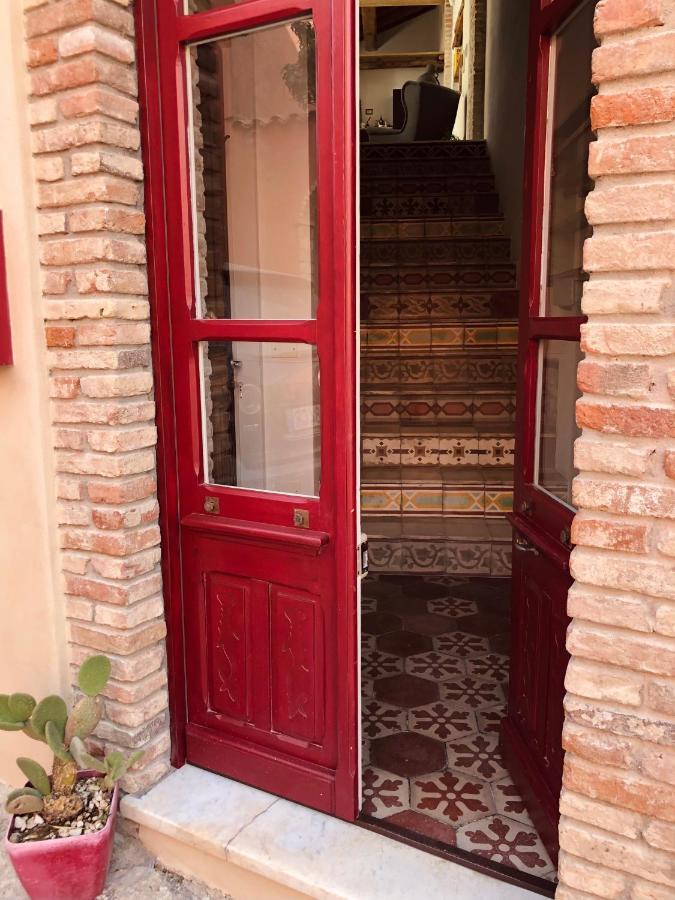 Su Zampillu Boutique Rooms Teulada Luaran gambar